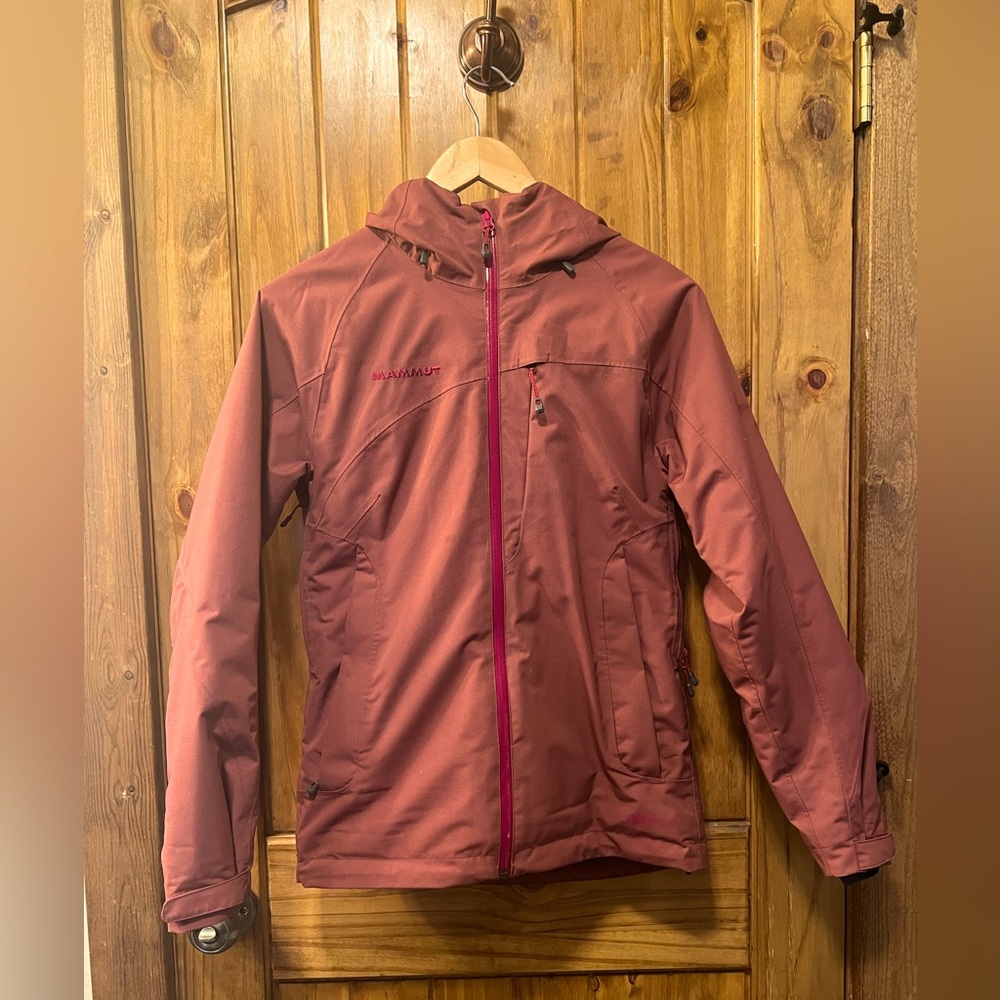 Womens Mammut Thermo ski jacket, color: magenta, size: XS